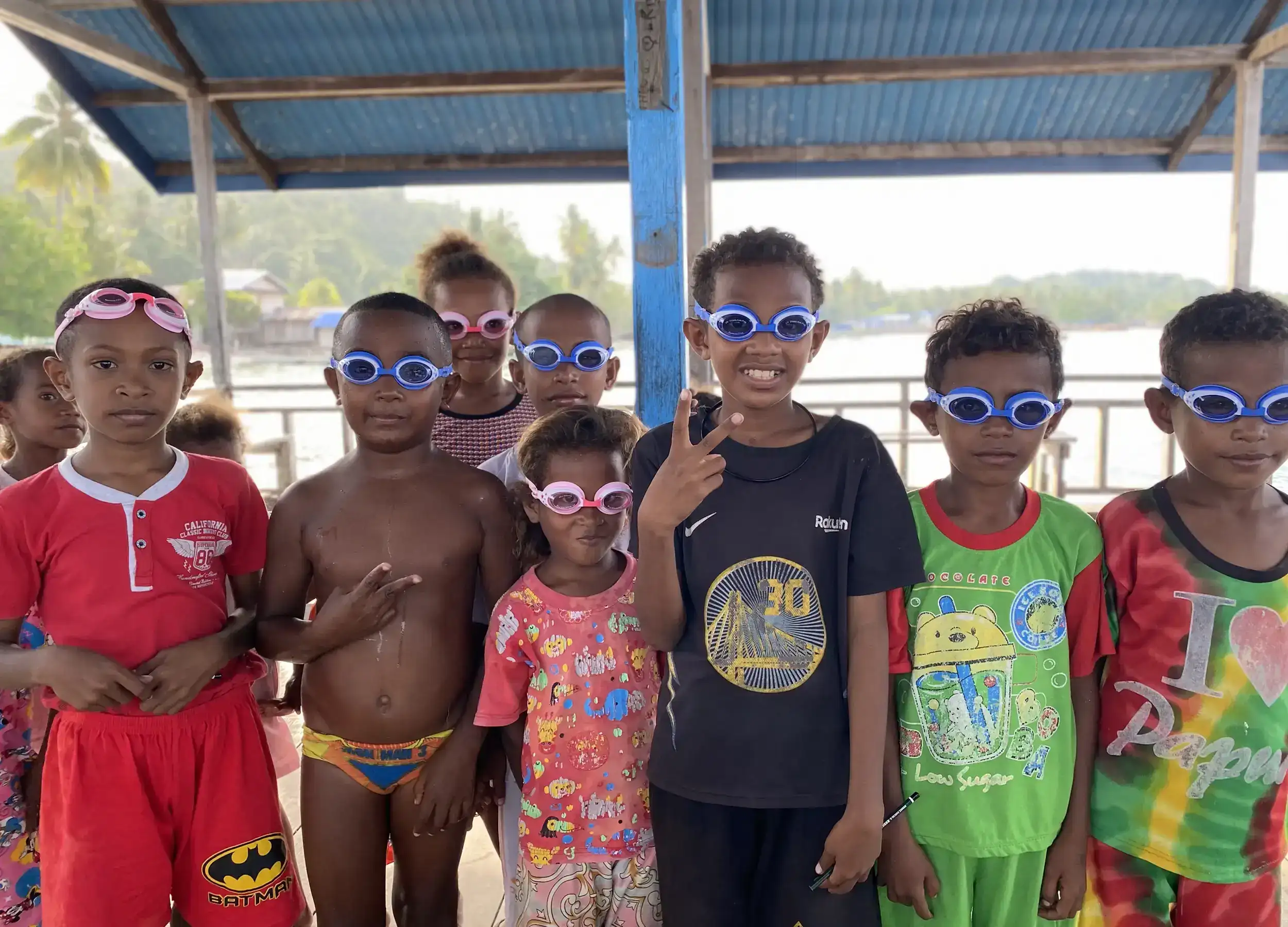 Group of kids with their SeaTrek's goggles
