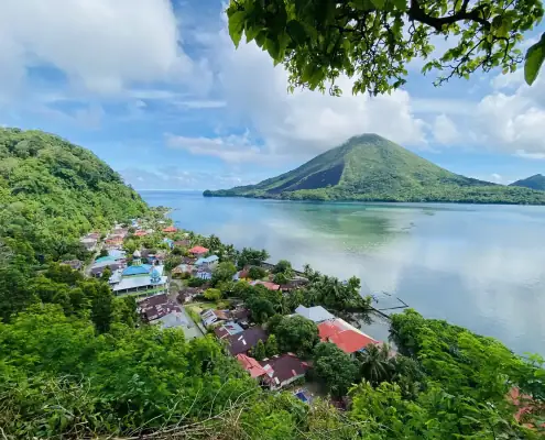 Gunung Api Banda Islands