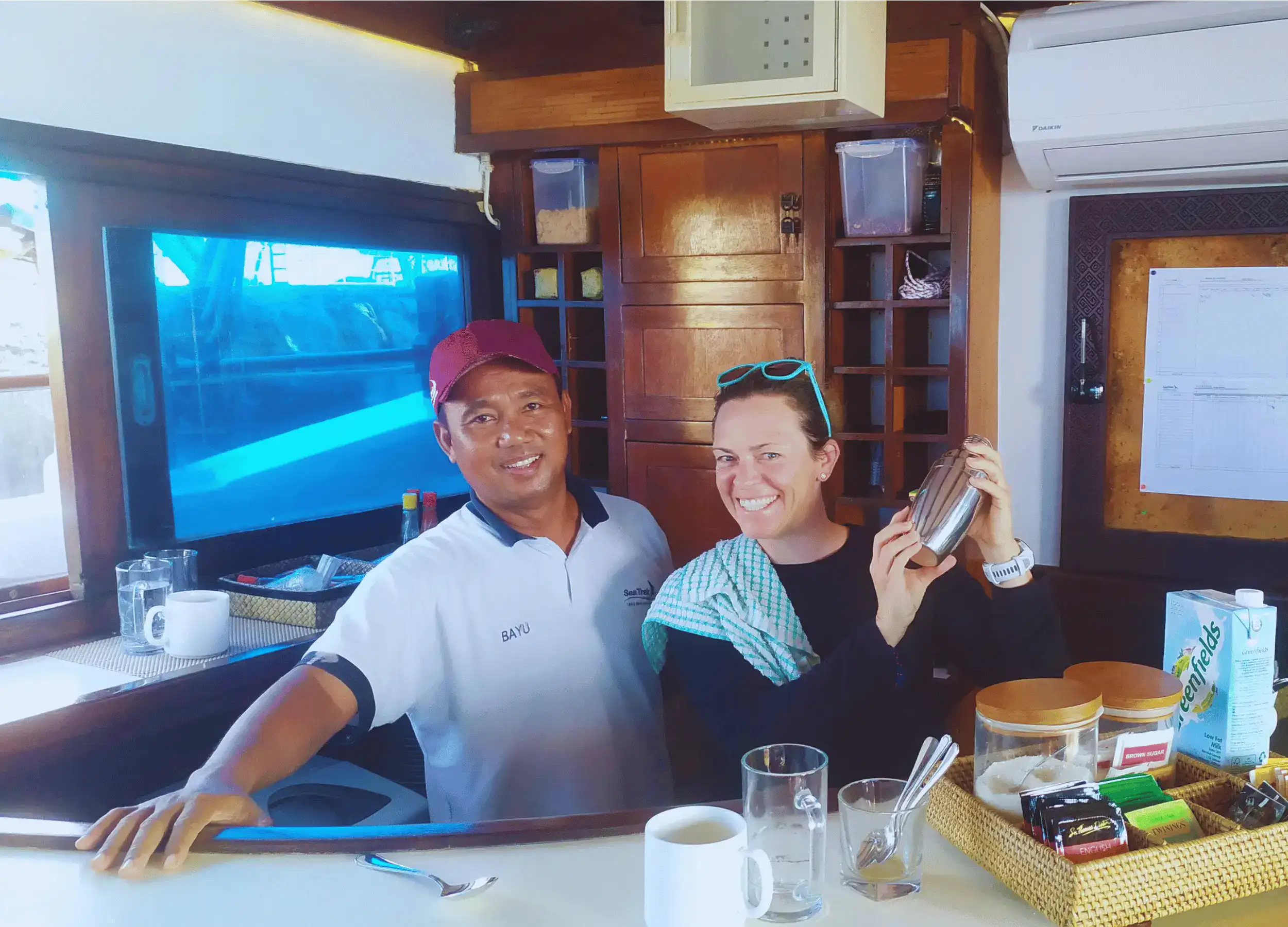 SeaTrek crew bayu and the guest