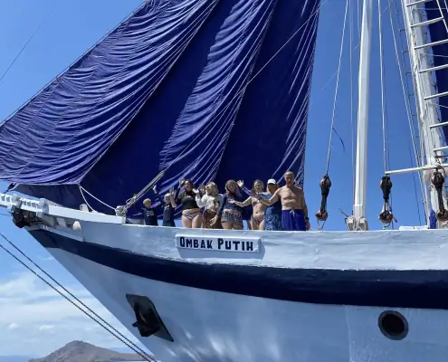 SeaTrek guests with Ombak Putih sails up