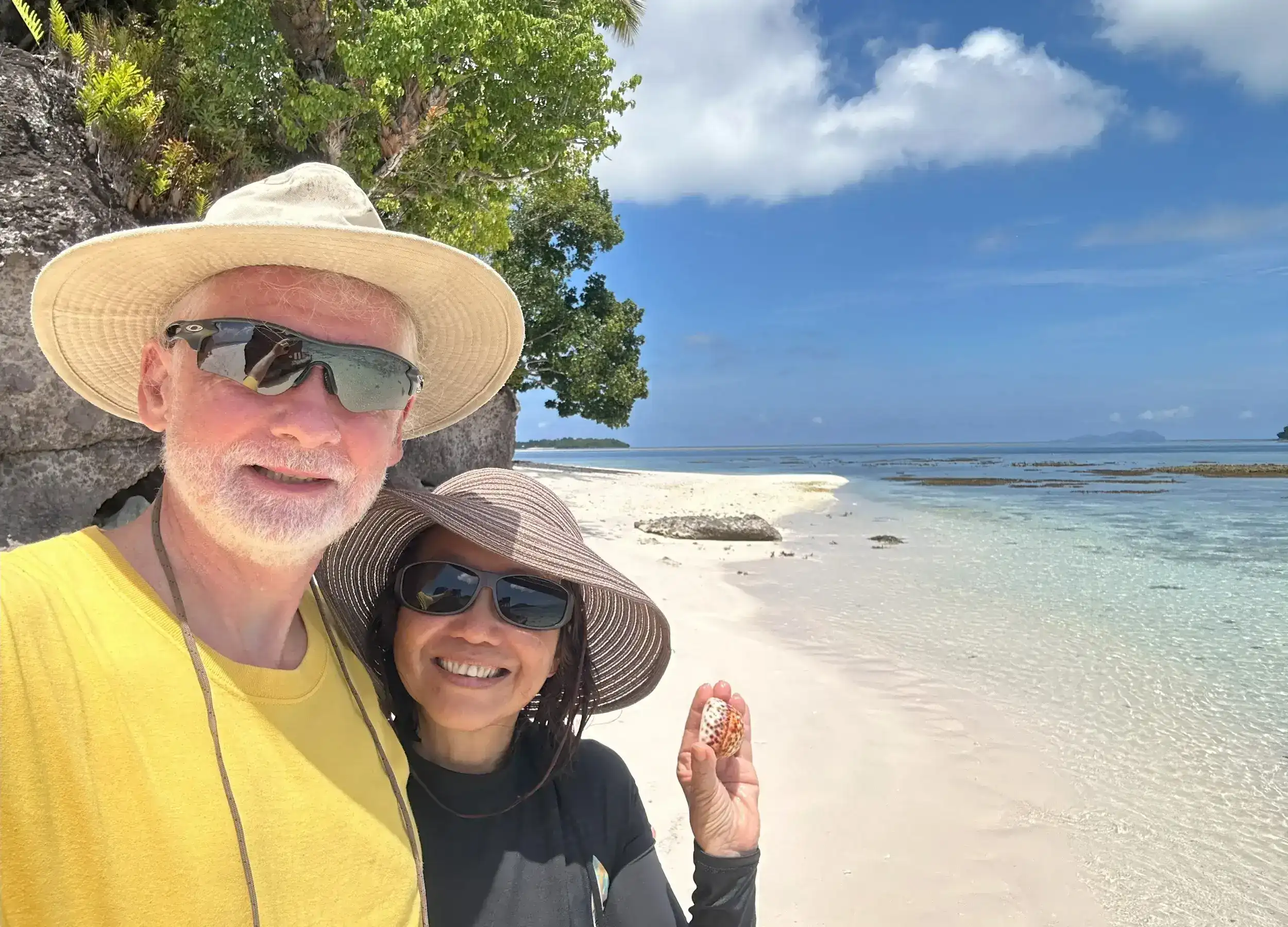 Barry Clarke and YT enjoying beach time