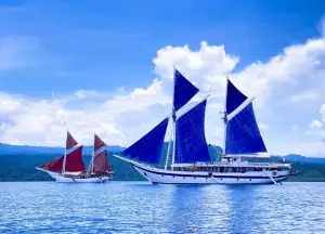 SeaTrek Ombak Putih and Katharina sails up