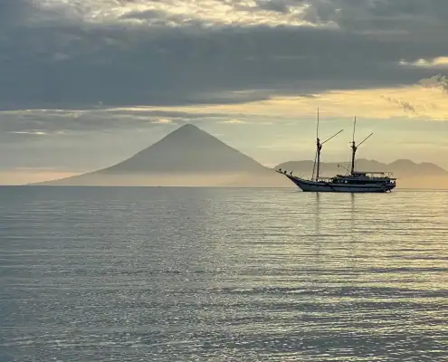Ombak Putih in Ternate