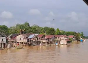 Riverside village of the local community.