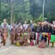 Group photo with People of Kapatcol