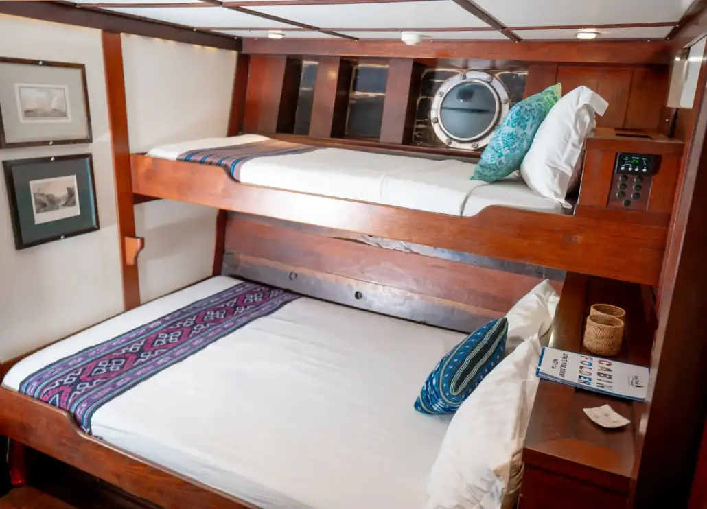 SeaTrek - Ombak Putih Triple Bed Cabin