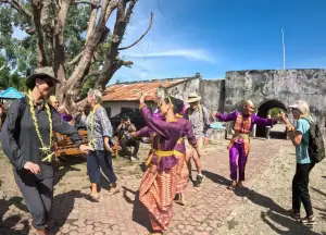 Welcome dance at Sanana Island