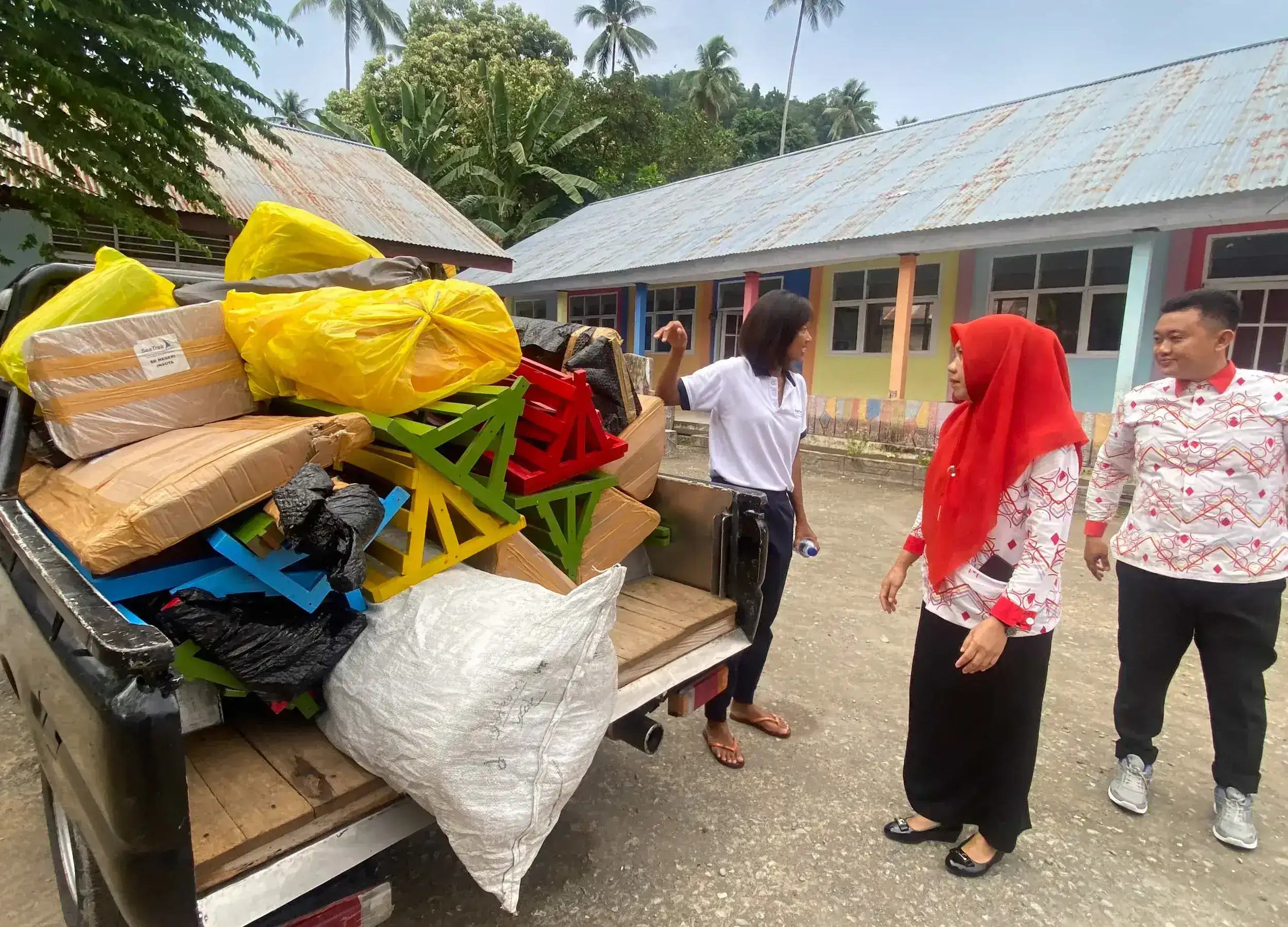Delivering library materials in Inosota