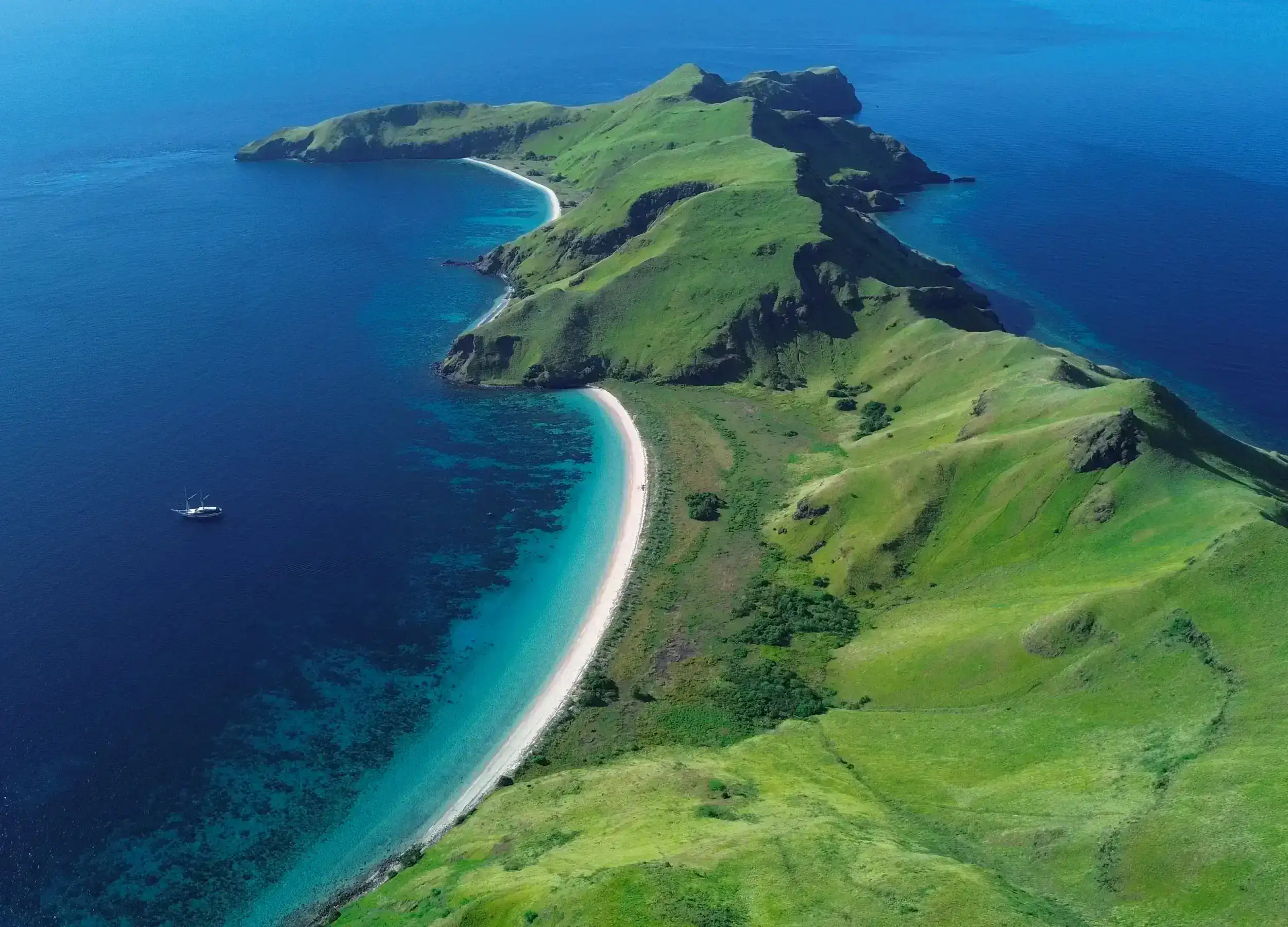Ombak Putih in Komodo area drone shot